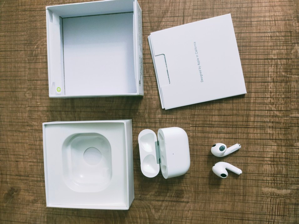 Beyaz Kablosuz Kulaklıklar - Görsel 4