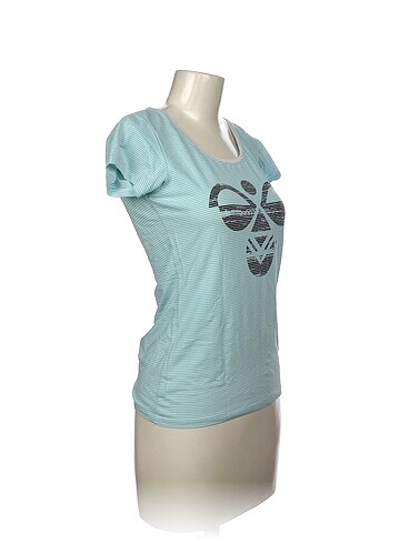 Hummel Hummel T-shirt %70 İndirimli.