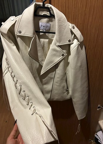 Ekru deri bağcıklı Kadın Ceket - Twist - Görsel 3