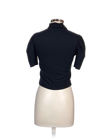 Pull and Bear T-shirt %70 İndirimli. - Görsel 3