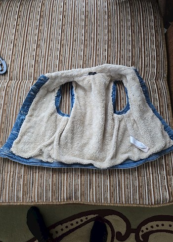 Kürklü Kolsuz Mavi Kot Ceket - Görsel 8