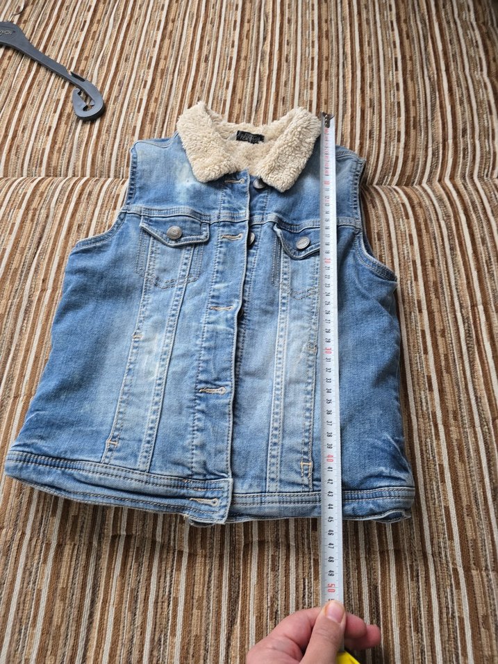 Kürklü Kolsuz Mavi Kot Ceket - Görsel 4