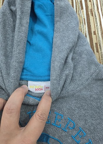 Kapüşonlu Gri Erkek Çocuk Sweatshirt - Görsel 3