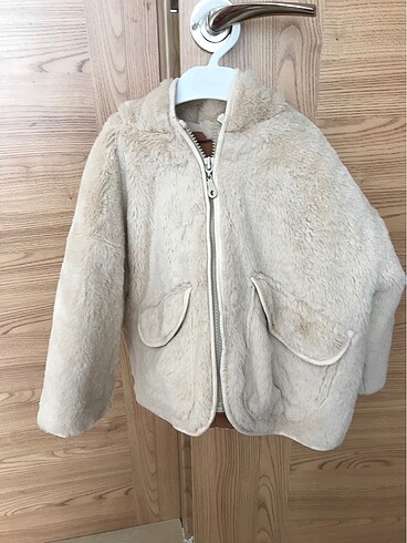 Zara mont