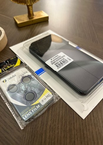 Iphone 14 pro telefon kilifi ve lens koruyucu - Görsel 2