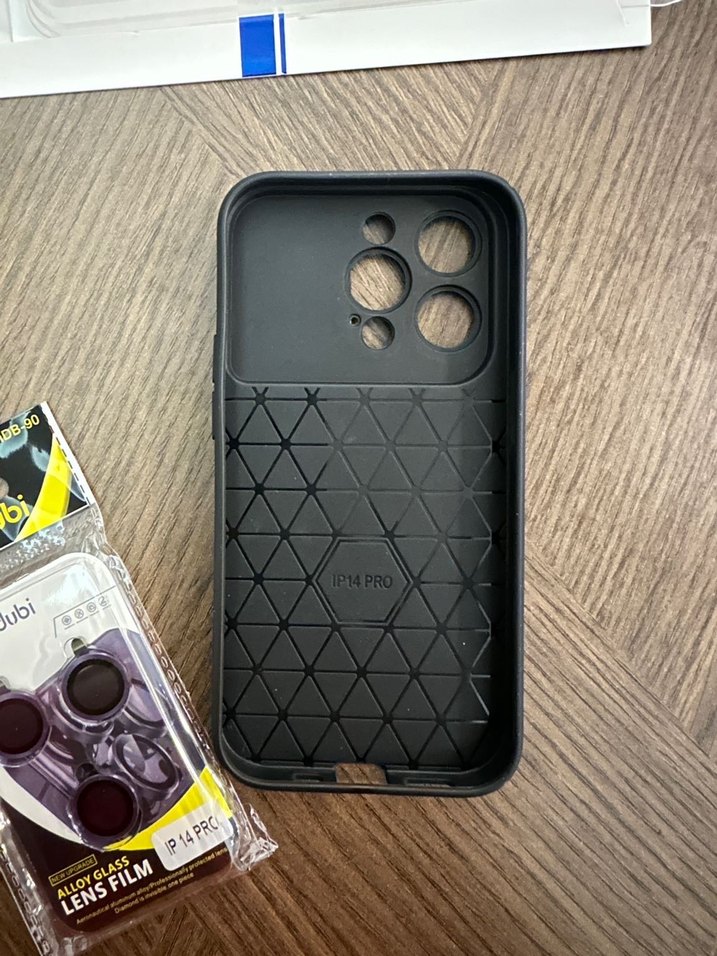 Iphone 14 pro telefon kilifi ve lens koruyucu - Görsel 3