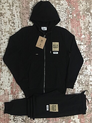 NİKE TECH FLEECE EŞOFMAN TAKIMI