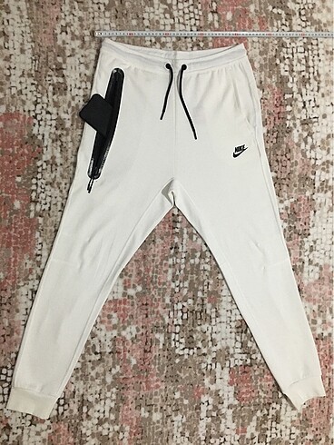 NİKE TECH FLEECE EŞOFMAN ALTI