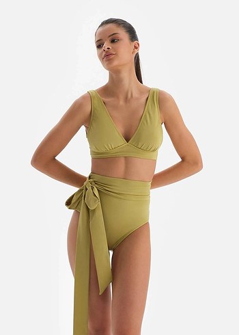 m Beden Dagi Yüksek Bel Fiyonk Detaylı Bikini Altı