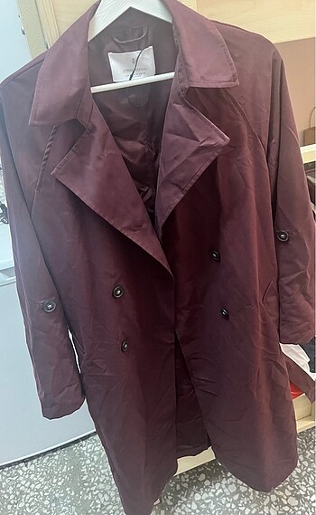 Stradivarius Bordo Mont