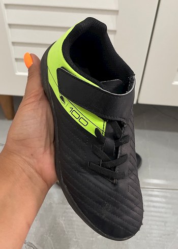 Decathlon Erkek Siyah krampon ayakkabı