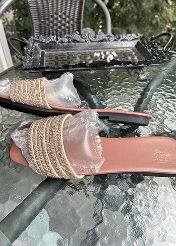 Diğer Taba ton minik taşlı yeni rahat terlik