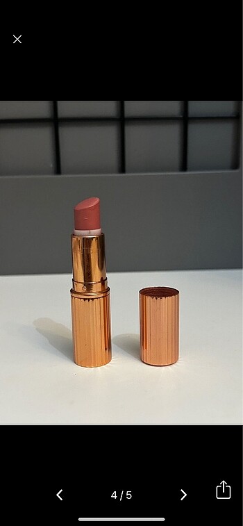 Beden Charlotte Tilbury pillow talk fair ruj