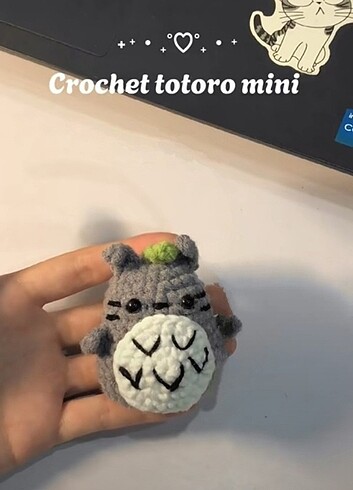 Totoro örgü anahtarlık