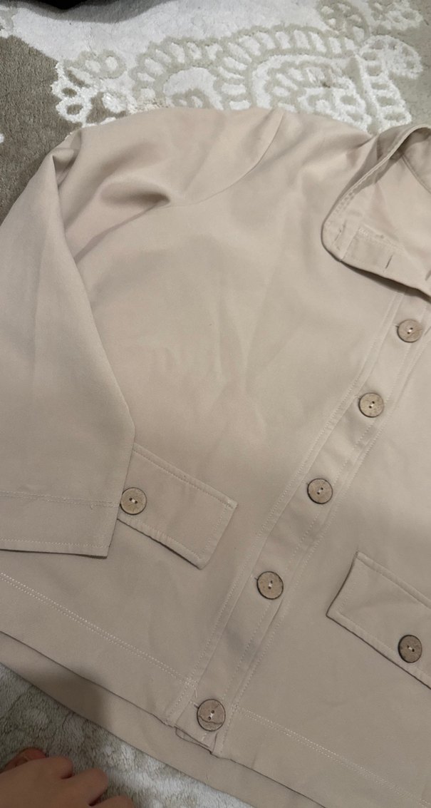Bej Düğmeli Kadın Ceket gömlek - Görsel 3