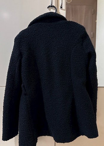 Siyah Kadın Kaban - Görsel 4