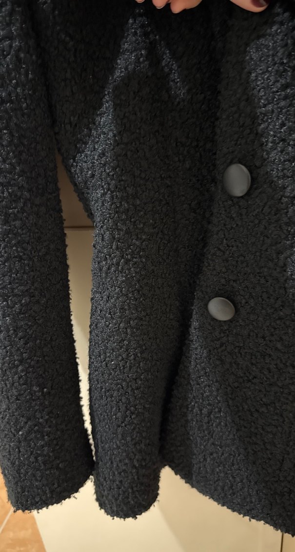 Siyah Kadın Kaban - Görsel 2