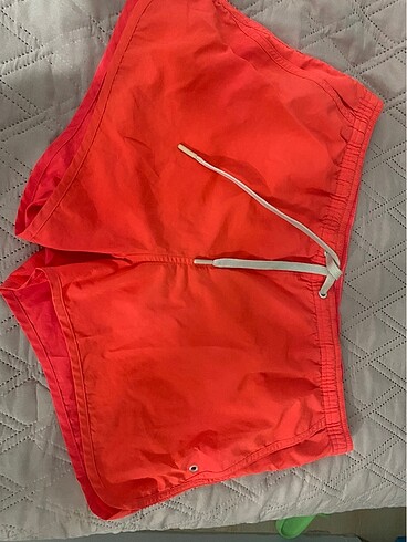 H&M Deniz şortu
