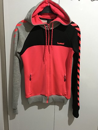 Hummel kapşonlu