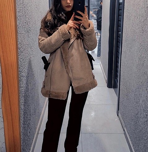 Stradivarius Mont