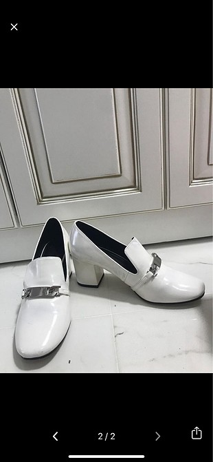 Beyaz Stiletto