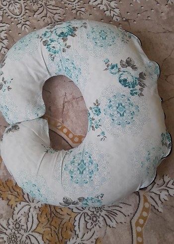 Turkuaz Çiçek Desenli Emzirme ve Hamile Yastığı - Görsel 3