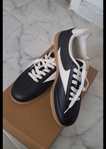 Siyah Kadın Spor Ayakkabı - Görsel 2