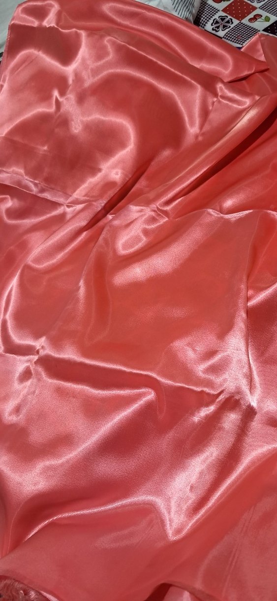 Parlak Çok Renkli Saten parçalar - Görsel 5