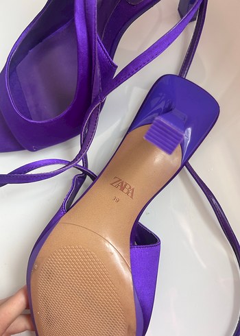39 Beden Zara Mor Stiletto Topuklu Kadın Sandalet