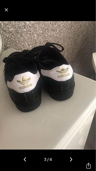 Adidas superstar