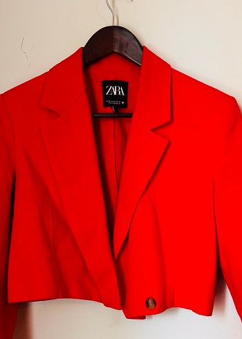 Zara Kirmizi Kisa Blazer Ceket