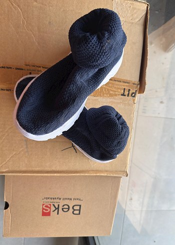 kadın Örgü Kumaşlı Lacivert Spor Ayakkabı