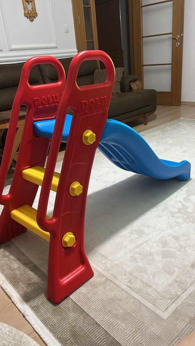Renkli Mavi Çocuk Kaydırağı - Görsel 3