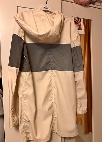 Kadın Bej Gri Düğmeli Streetwear Yağmurluk - Görsel 3