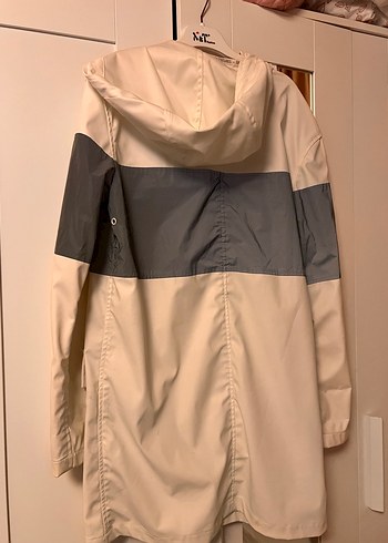 Kadın Bej Gri Düğmeli Streetwear Yağmurluk - Görsel 4