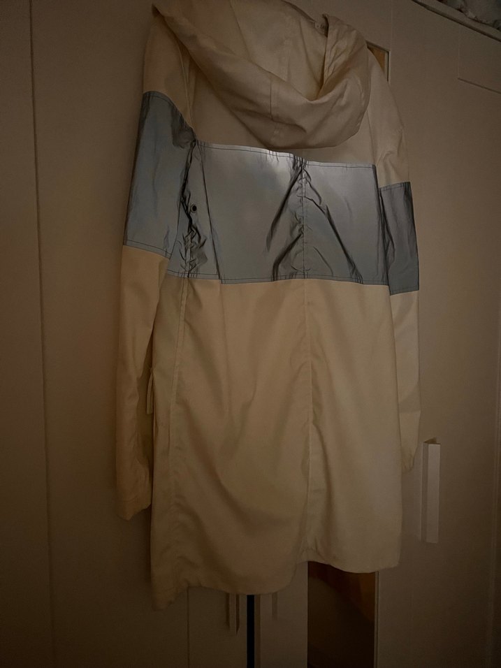 Kadın Bej Gri Düğmeli Streetwear Yağmurluk - Görsel 5