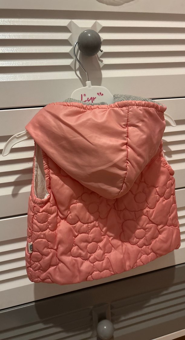 Kız Çocuk Düğmeli Pembe Yelek - Görsel 2