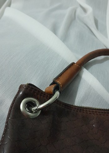 Kahverengi Deri Tokalı Kadın Çanta - Görsel 4