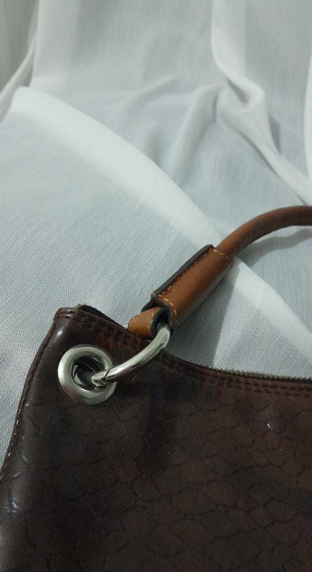 Kahverengi Deri Tokalı Kadın Çanta - Görsel 4