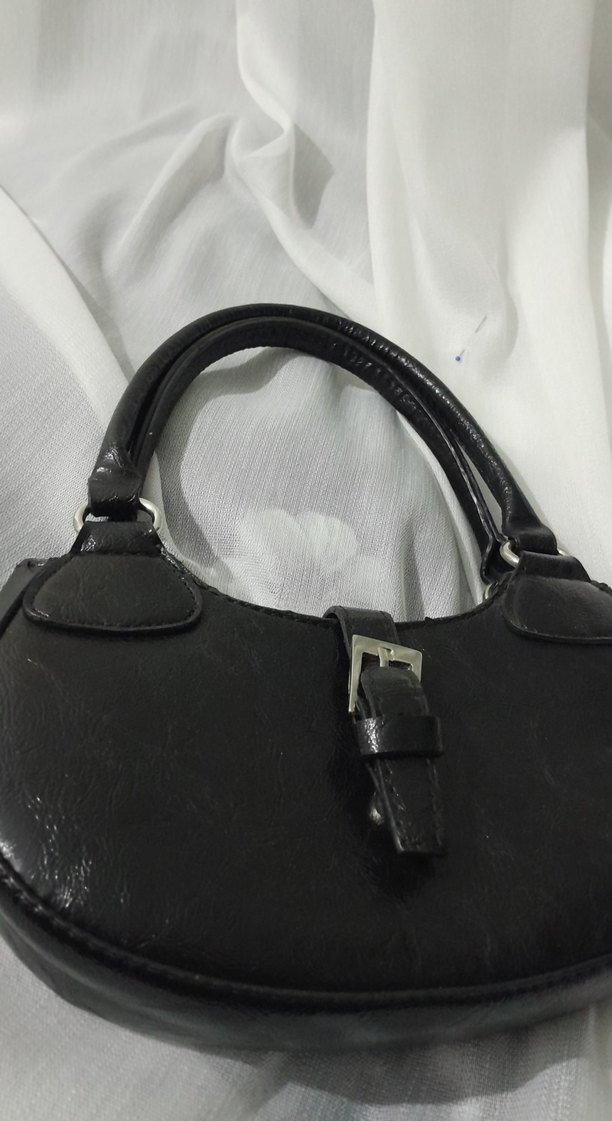 Klasik Siyah Deri Kadın Çanta - Görsel 2