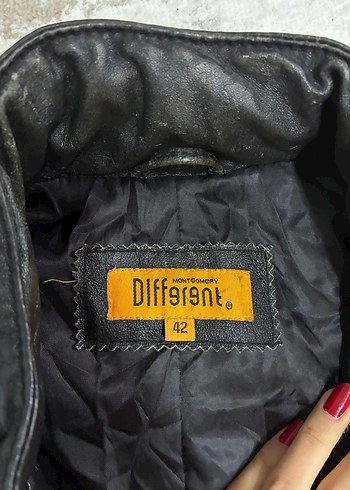 Siyah Deri Biker Ceket, Kemerli, Kuzu Derisi olduğu söylendi - Görsel 5