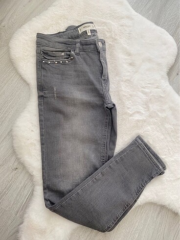 Mango jean
