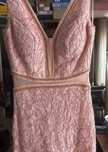 Somon pudra  İşlemeli Dantel Uzun Abiye Elbise - Görsel 2