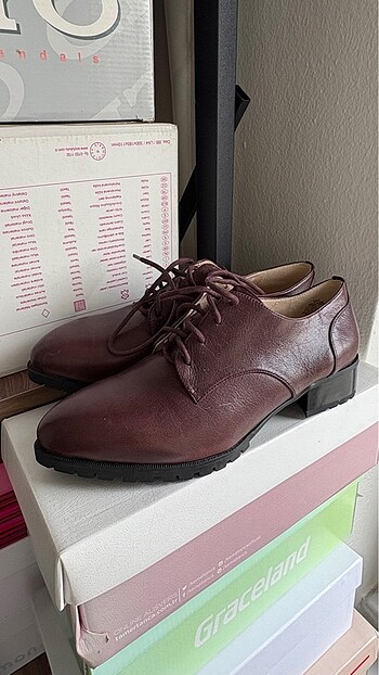 Nine west oxford