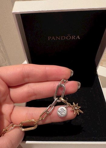 Pandora Zincir Detaylı Altın Bileklik - Görsel 2