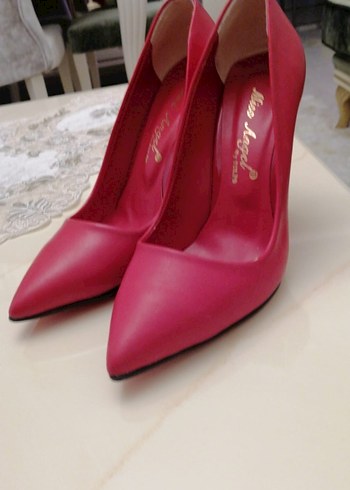 Klasik Kırmızı Stiletto Topuklu Kadın Ayakkabı - Görsel 2