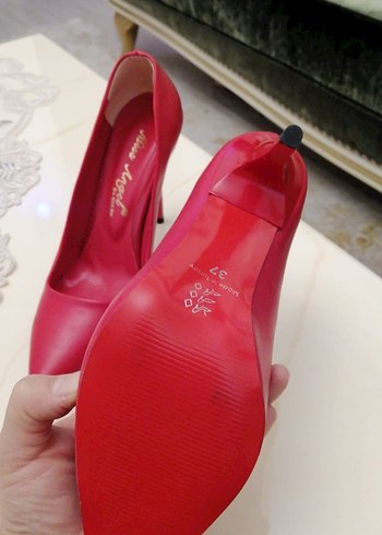 Klasik Kırmızı Stiletto Topuklu Kadın Ayakkabı - Görsel 3