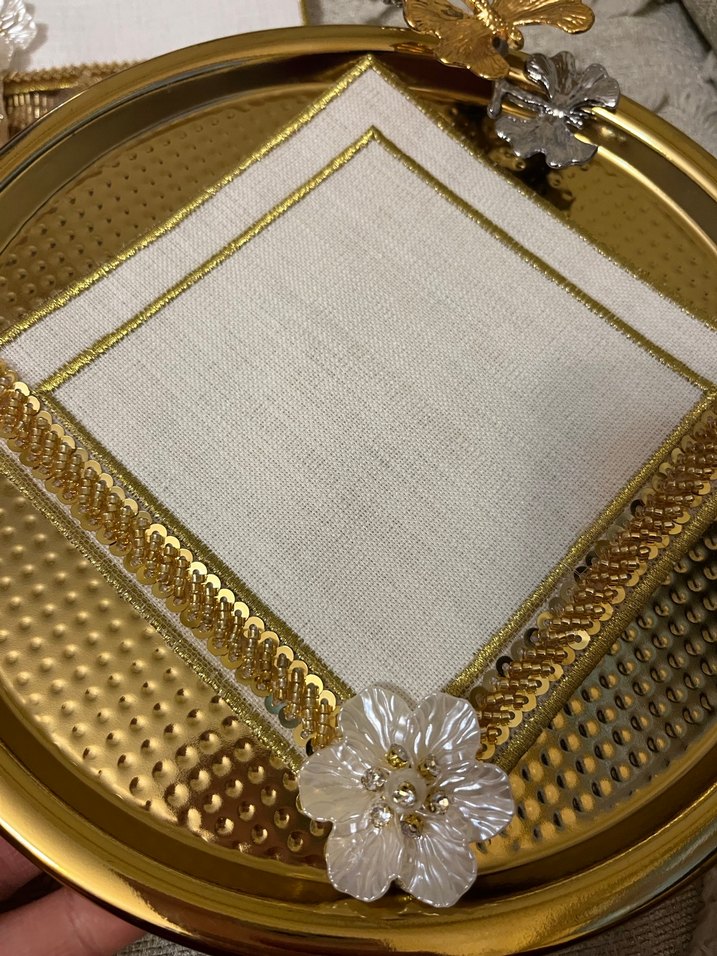 İnci İşlemeli Beyaz Düğün Peçetesi - Görsel 2