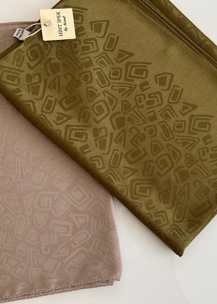 Hint ipek şal - Görsel 2