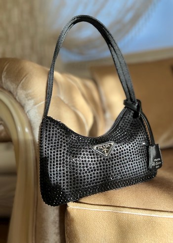 Parlak Siyah Deri Payetli Prada Kadın Çanta - Görsel 3